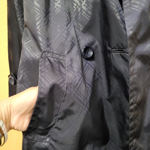 Anne Klein trench coat - Picture 7 of 11